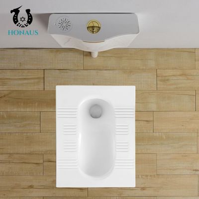 ODM OEM Traditional Design Wc Squatting Pan Toilet 600*450*240mm Size